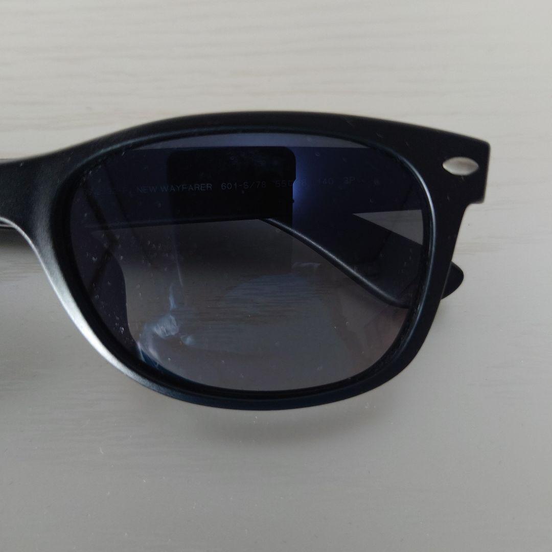 Ray-Ban 2132-F 601-S/78 ウェイファーラー サングラス