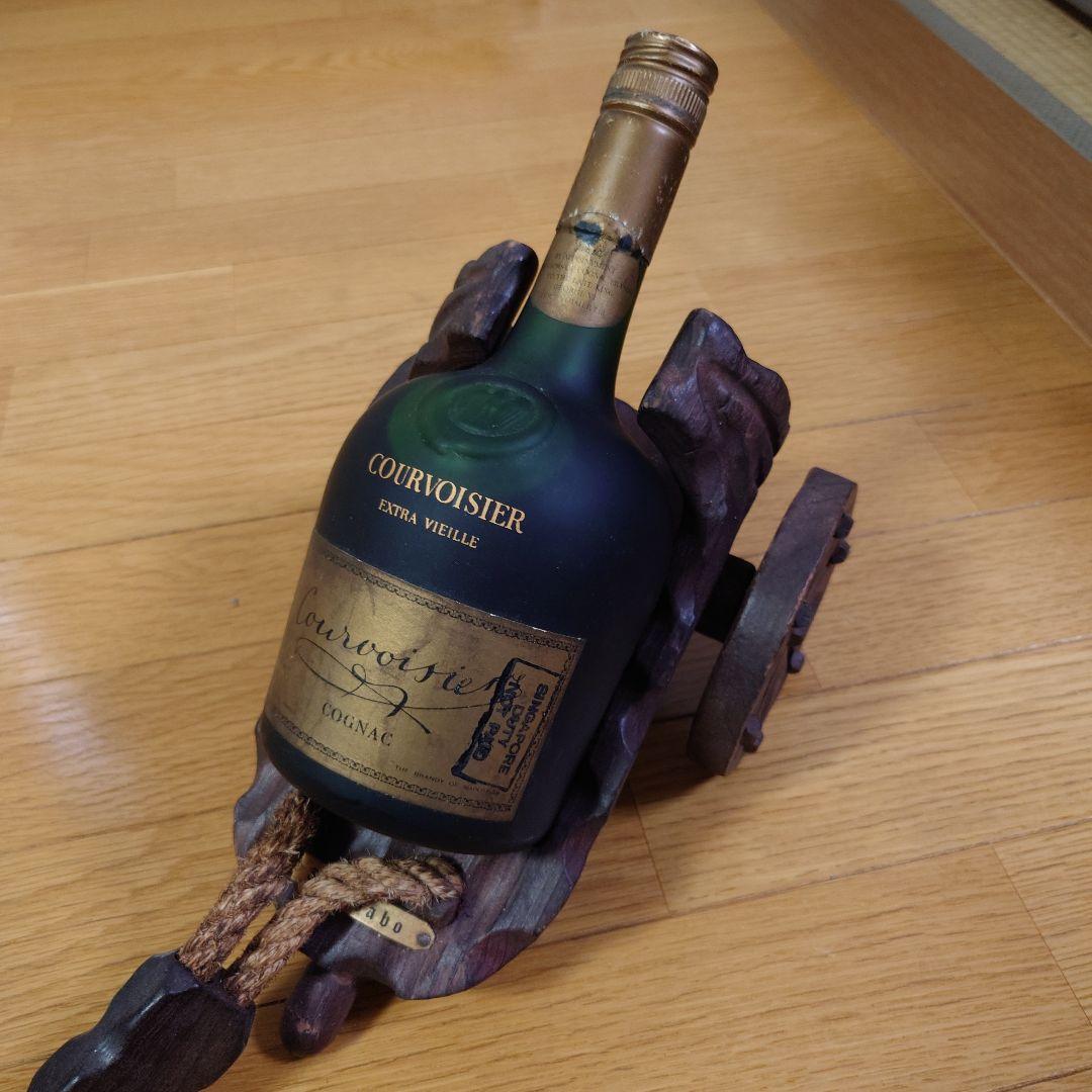 COURVOISIER Extra Vieille 木製キャリー付き