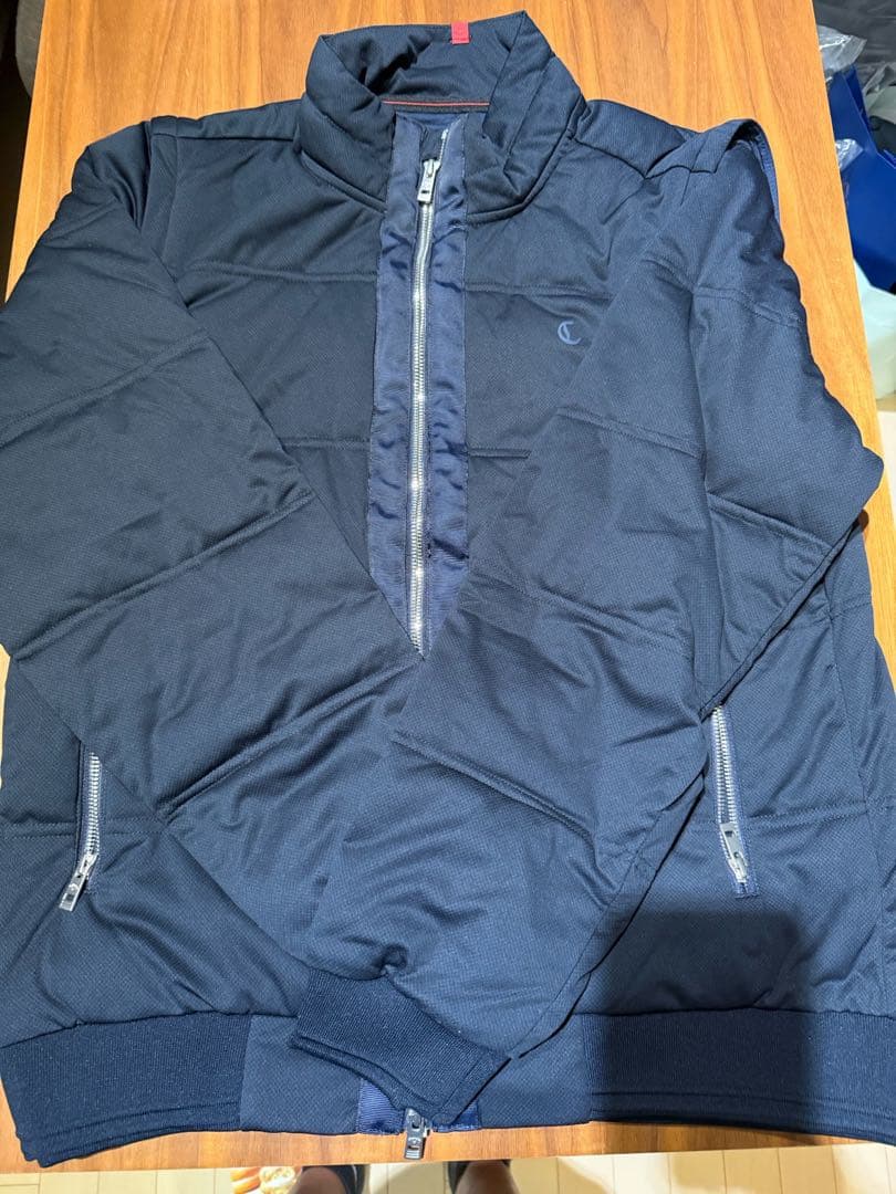 【極美品】キャロウェイ レッドレーベル 2WAY中綿ジャケット 黒　袖着脱可