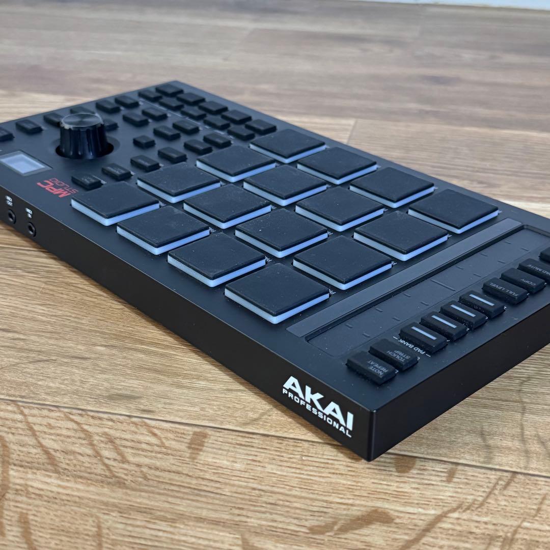 DTM・DAW AKAI MPC STUDIO