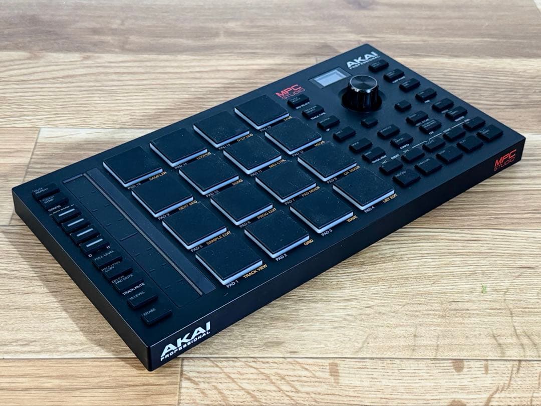 DTM・DAW AKAI MPC STUDIO