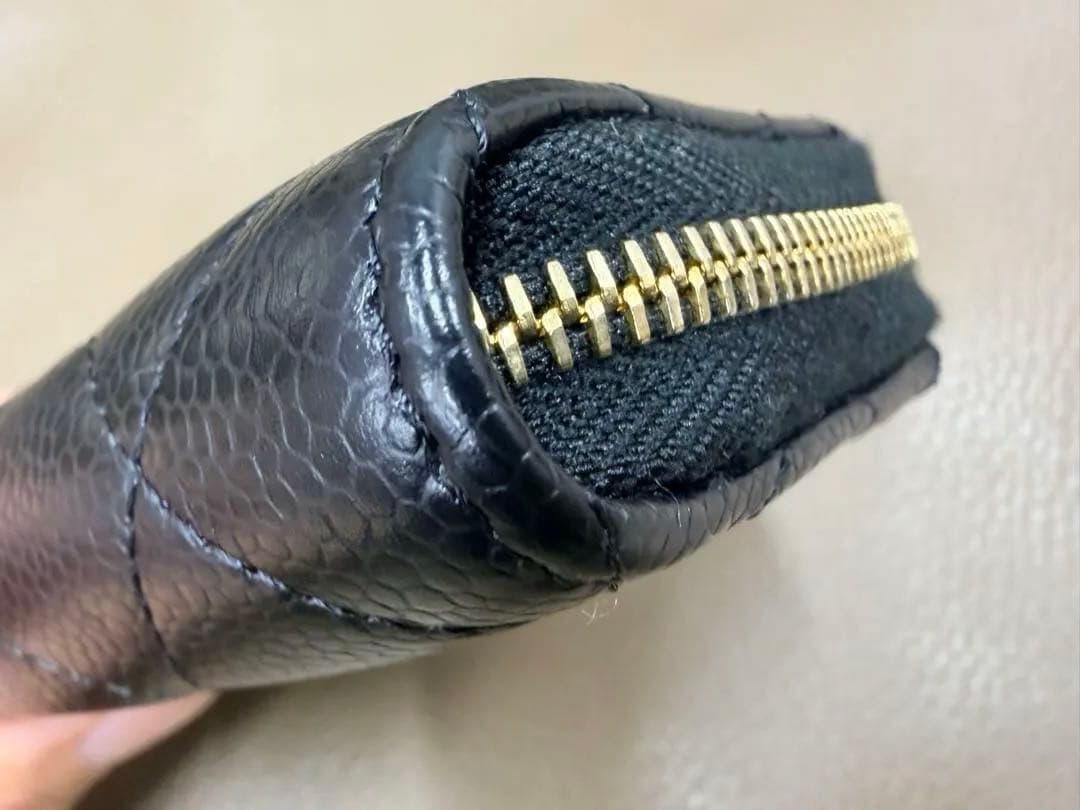 【美品】シャネル　マトラッセ　キャビアスキン　ケース　黒