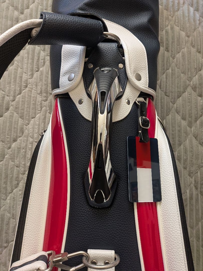 トミーヒルフィガー キャディバック ネイビー／レッド／ホワイト