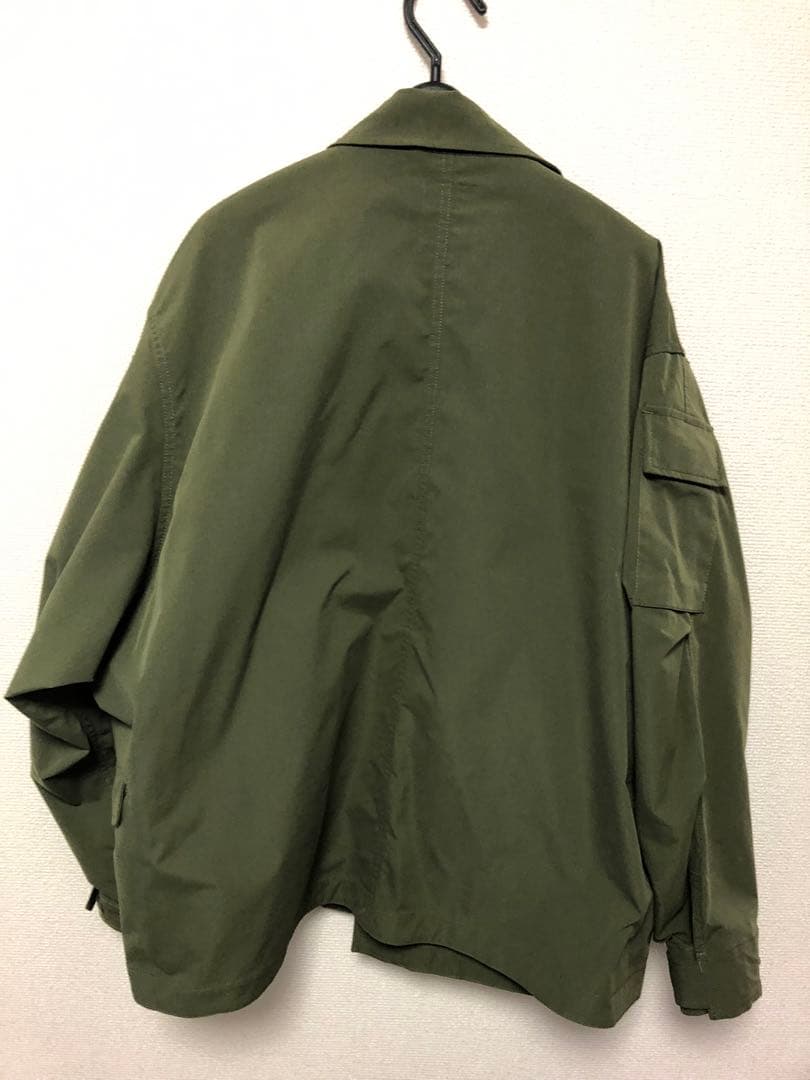 Daiwa pier39オリーブグリーン ミリタリージャケット