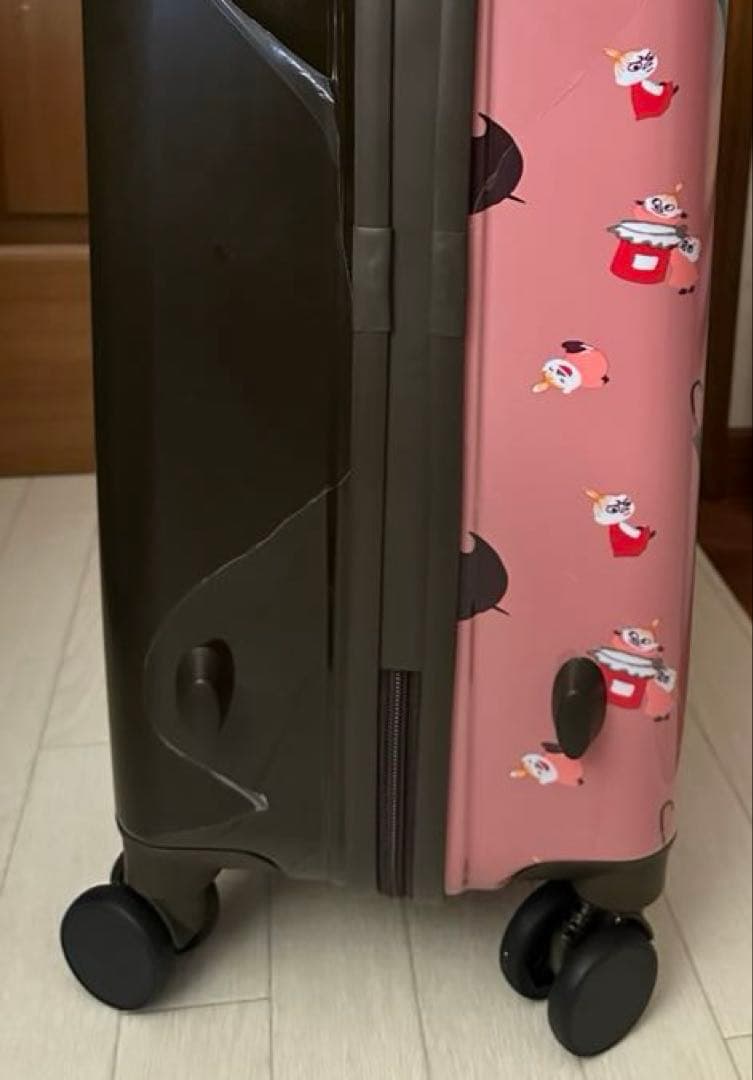 ひ*び様 新品未使用　 リトルミィのピンクのキャリーケース　 ５５Ｌ