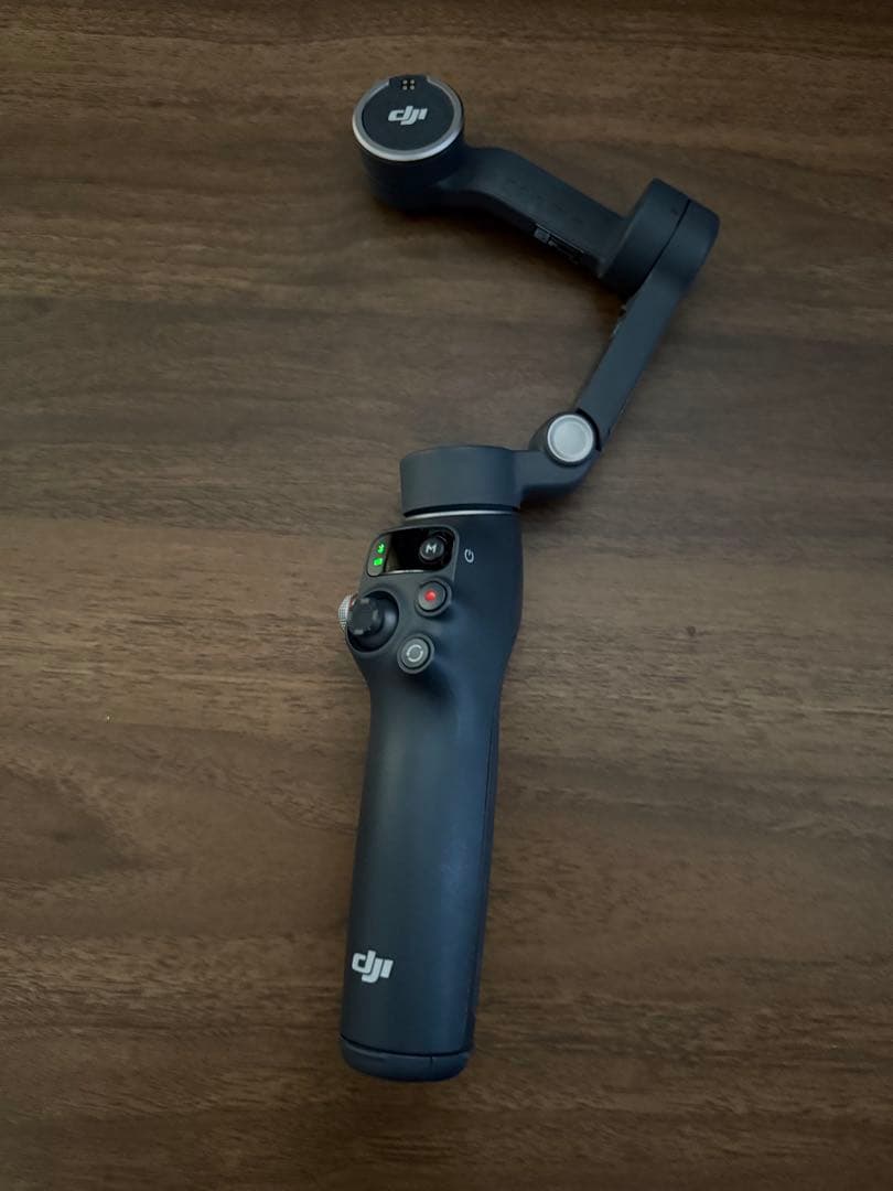 DJI Osmo Mobile 7 Pro スマートフォン用ジンバル