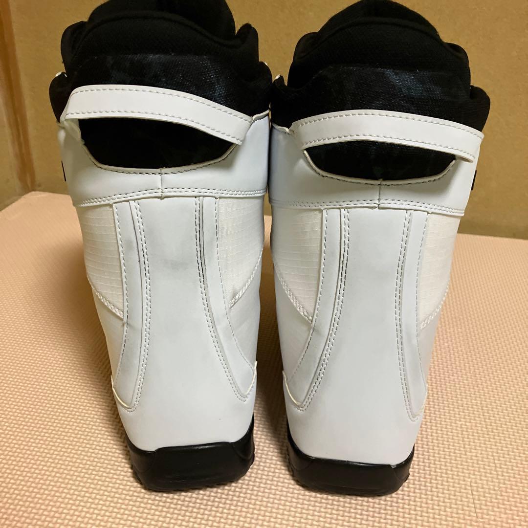 SPOON TGF ダイヤルブーツ ホワイト　スノーボードブーツ