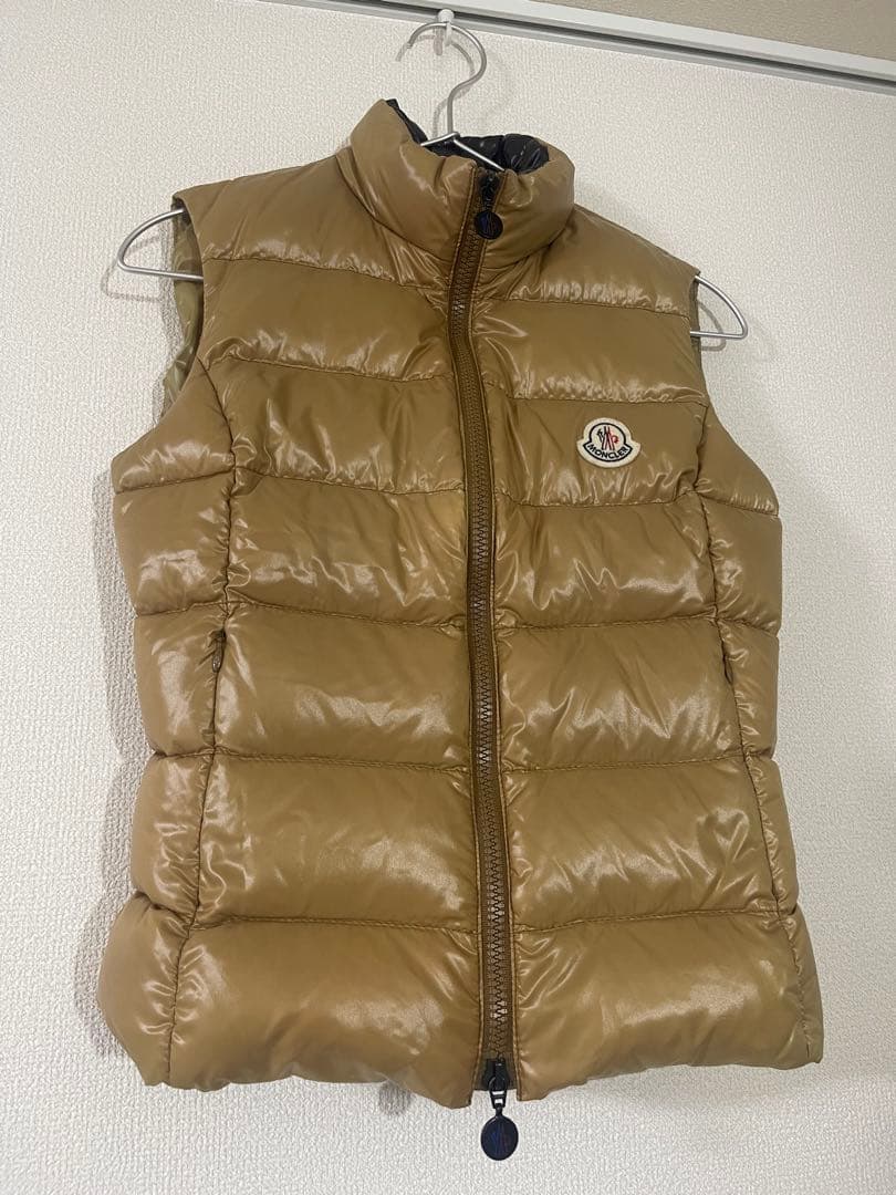 の*ん様 美品　モンクレール ダウンベスト　レディース　キッズ