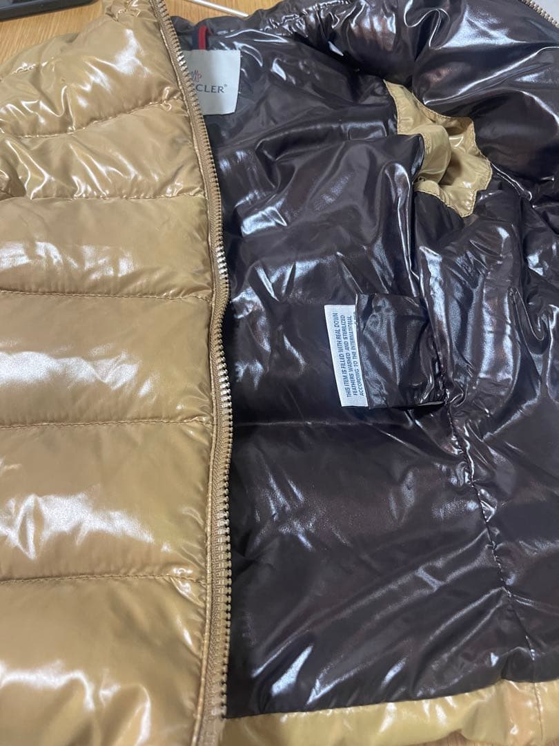 の*ん様 美品　モンクレール ダウンベスト　レディース　キッズ