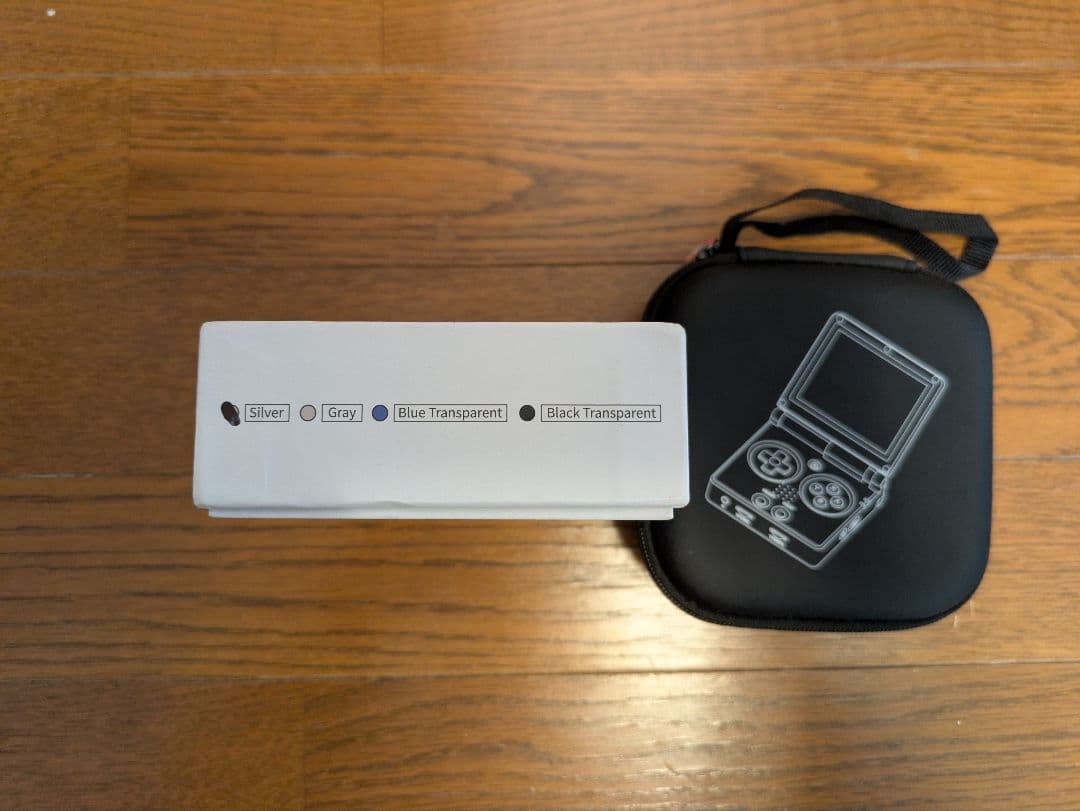 Anbernic RG35XXSP シルバー 専用ケース付き　新品 64gb