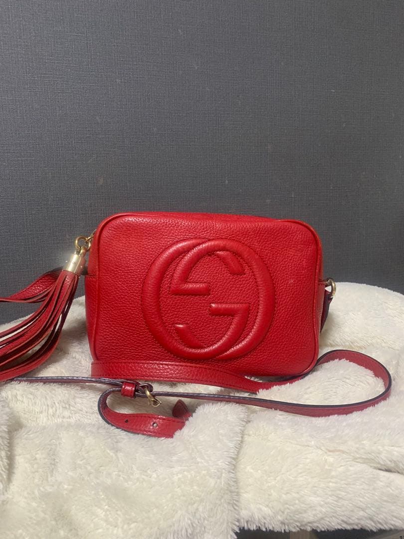 GUCCI ソーホー　ショルダーバッグ　赤