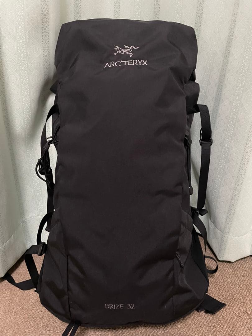 ARC'TERYX BRIZE 32 ブラックリュック