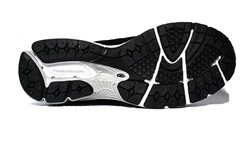 靴 NEW BALANCEM2002RXD \"GORE-TEX\" 24.5cm