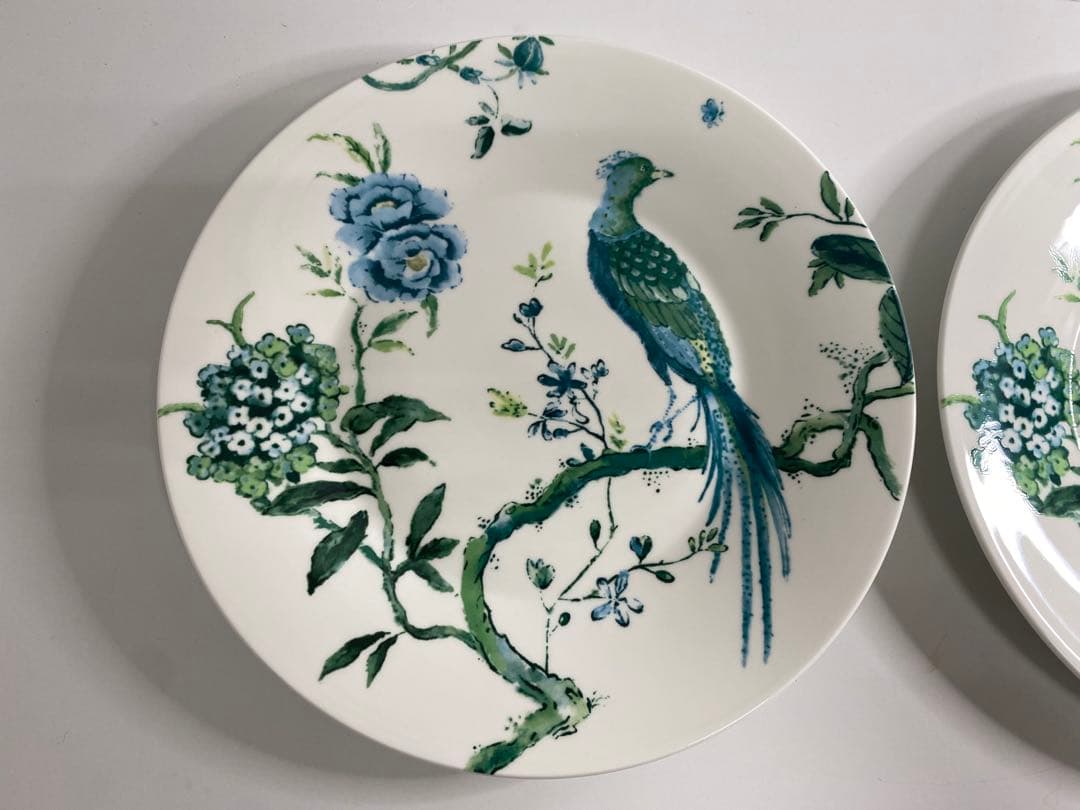 《ウェッジウッド》シノワズリ ホワイト プレート23ｃｍ ２枚