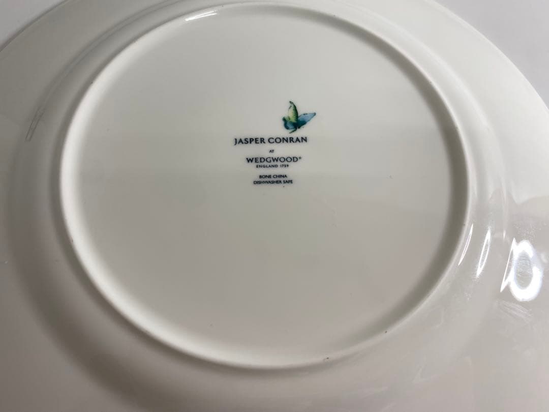 《ウェッジウッド》シノワズリ ホワイト プレート23ｃｍ ２枚