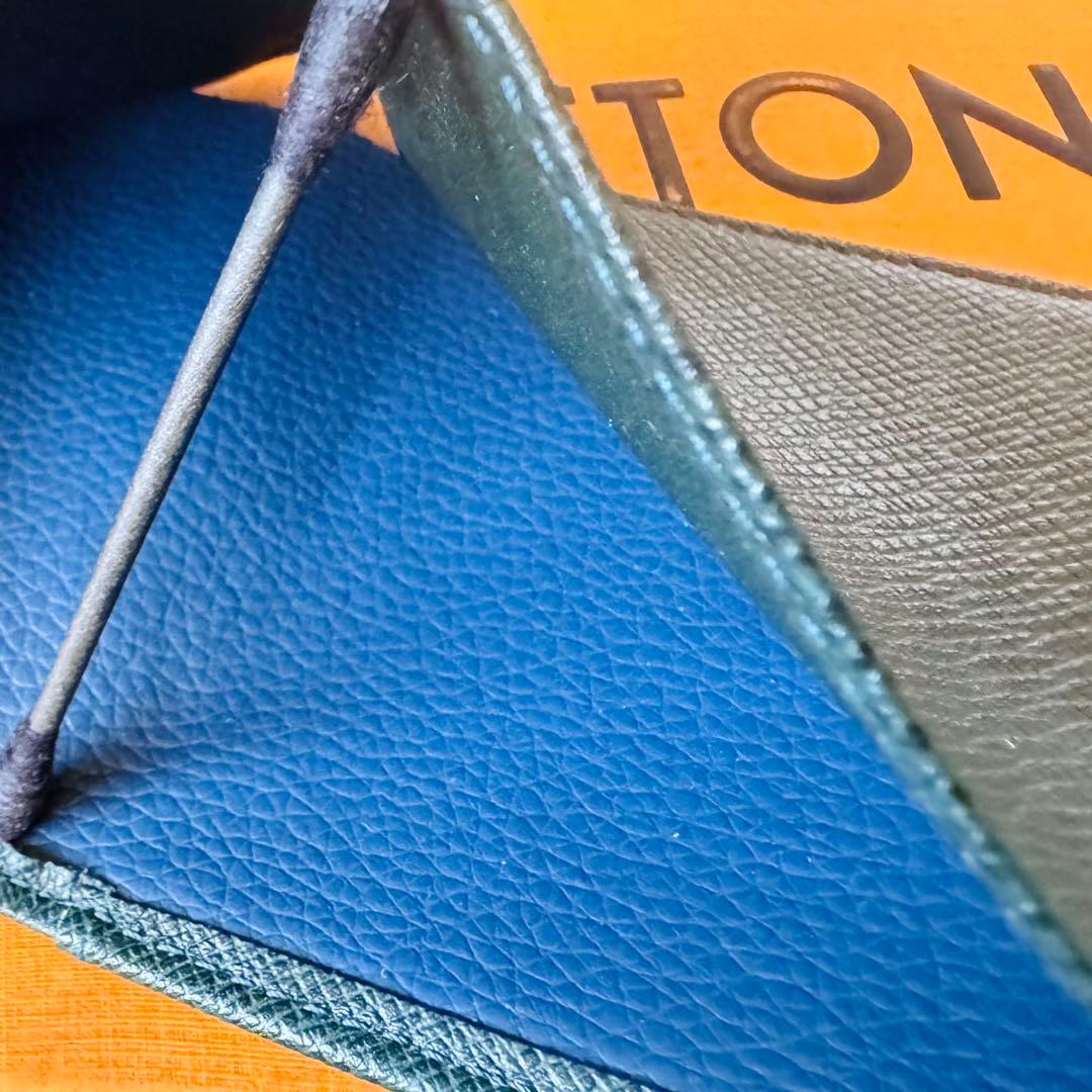 LOUIS VUITTON タイガ ポルトビエ カルトブルー 折り財布 外観極美