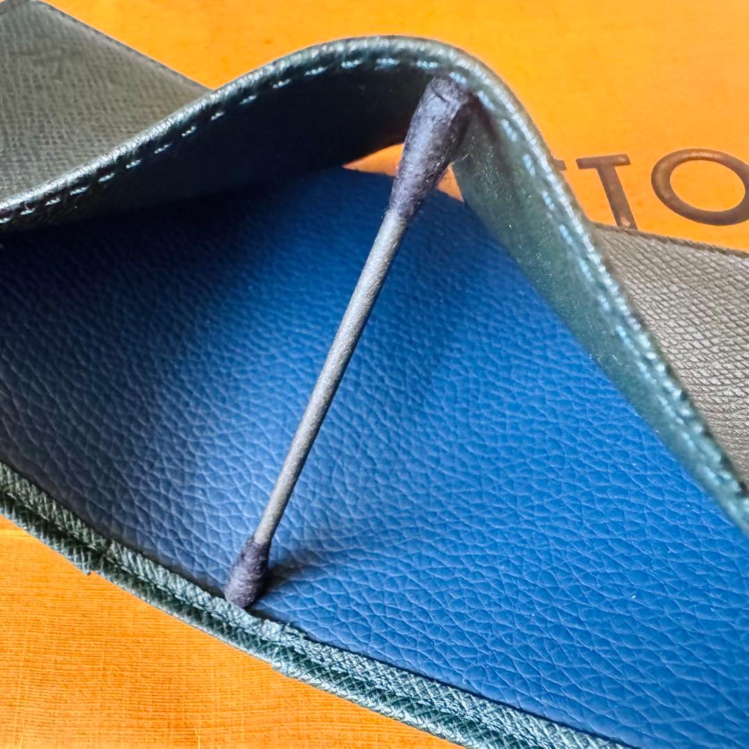 LOUIS VUITTON タイガ ポルトビエ カルトブルー 折り財布 外観極美