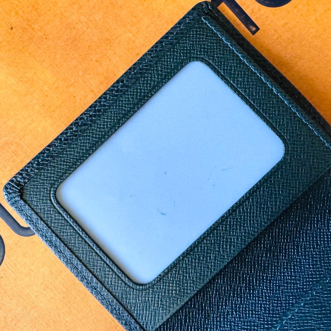 LOUIS VUITTON タイガ ポルトビエ カルトブルー 折り財布 外観極美