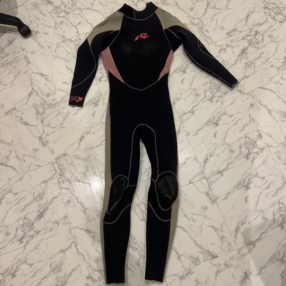 Roxy ウェットスーツ 黒・ピンク・灰色 ロングスリーブ