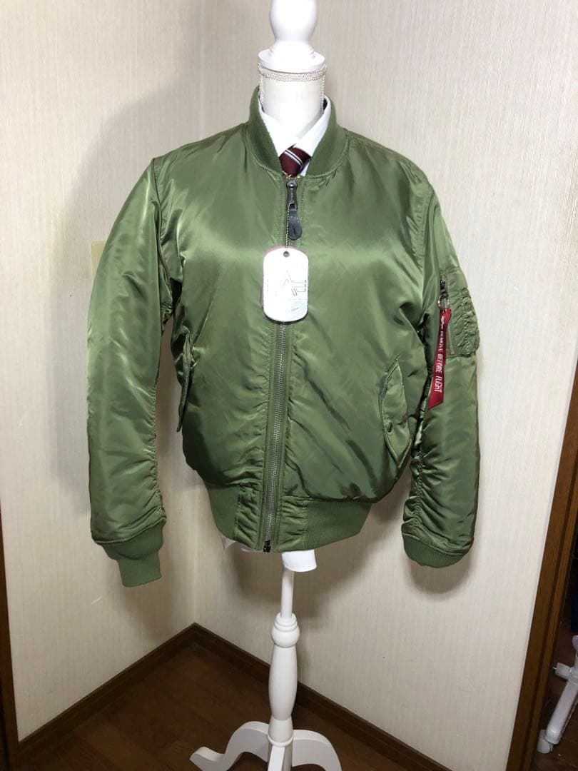 タ*ー様 ✨極美品✨ アルファインダストリーズ MA-1 フライトジャケット オ