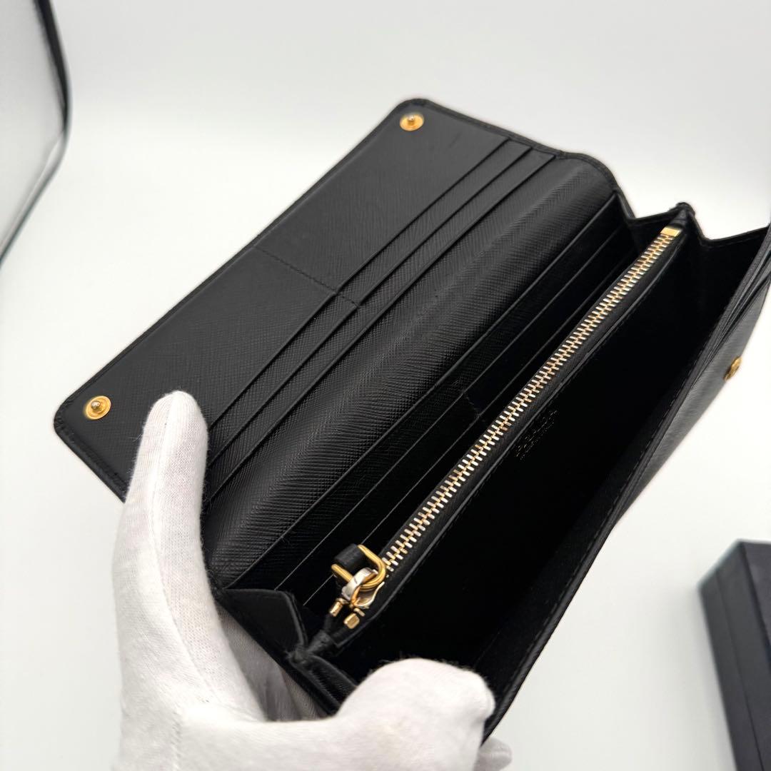 美品　Prada プラダ 長財布 サフィアーノレザー ブラック 1MH132