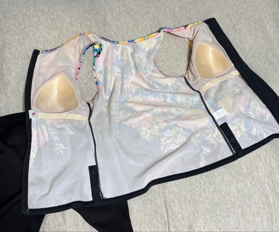 ロ*ン様 11L ワコール　フルシェイプ　水着（セパレート）