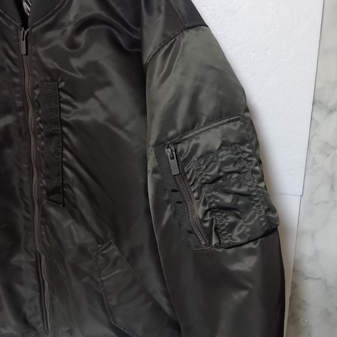 ユニクロ　＋J ハイブリッドダウン　オーバーサイズMA-1 フライトジャケット