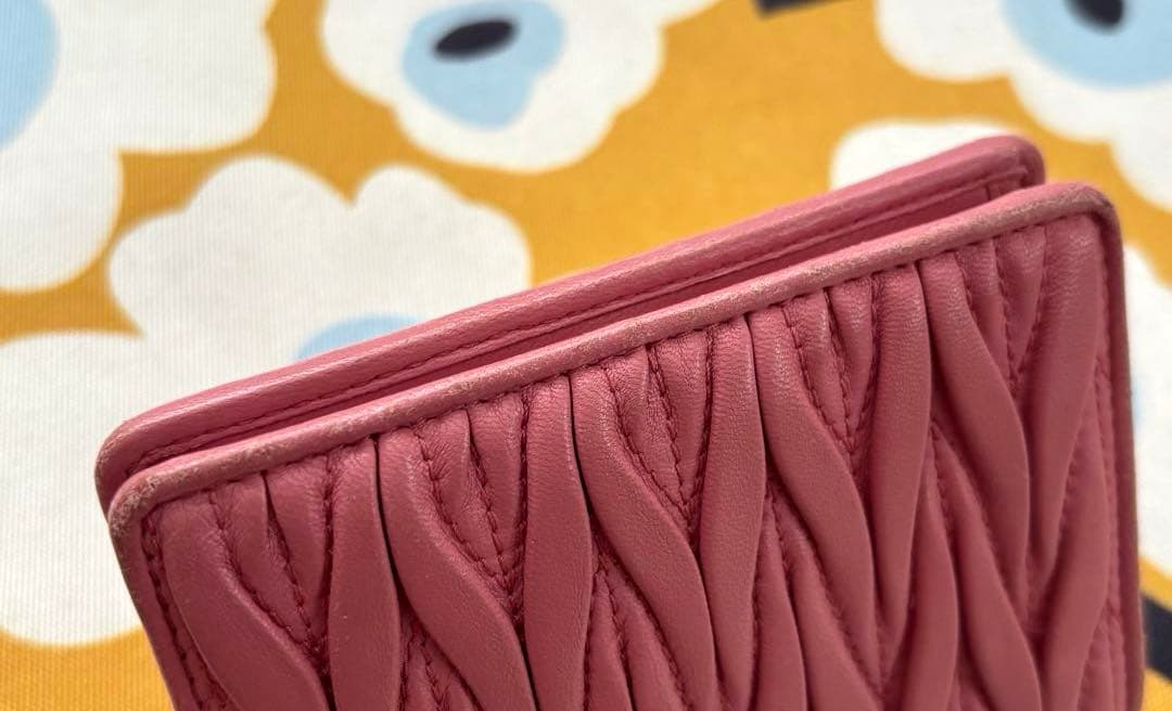 SALE✩.*˚MIU MIU マテラッセ ウォレット 二つ折り財布