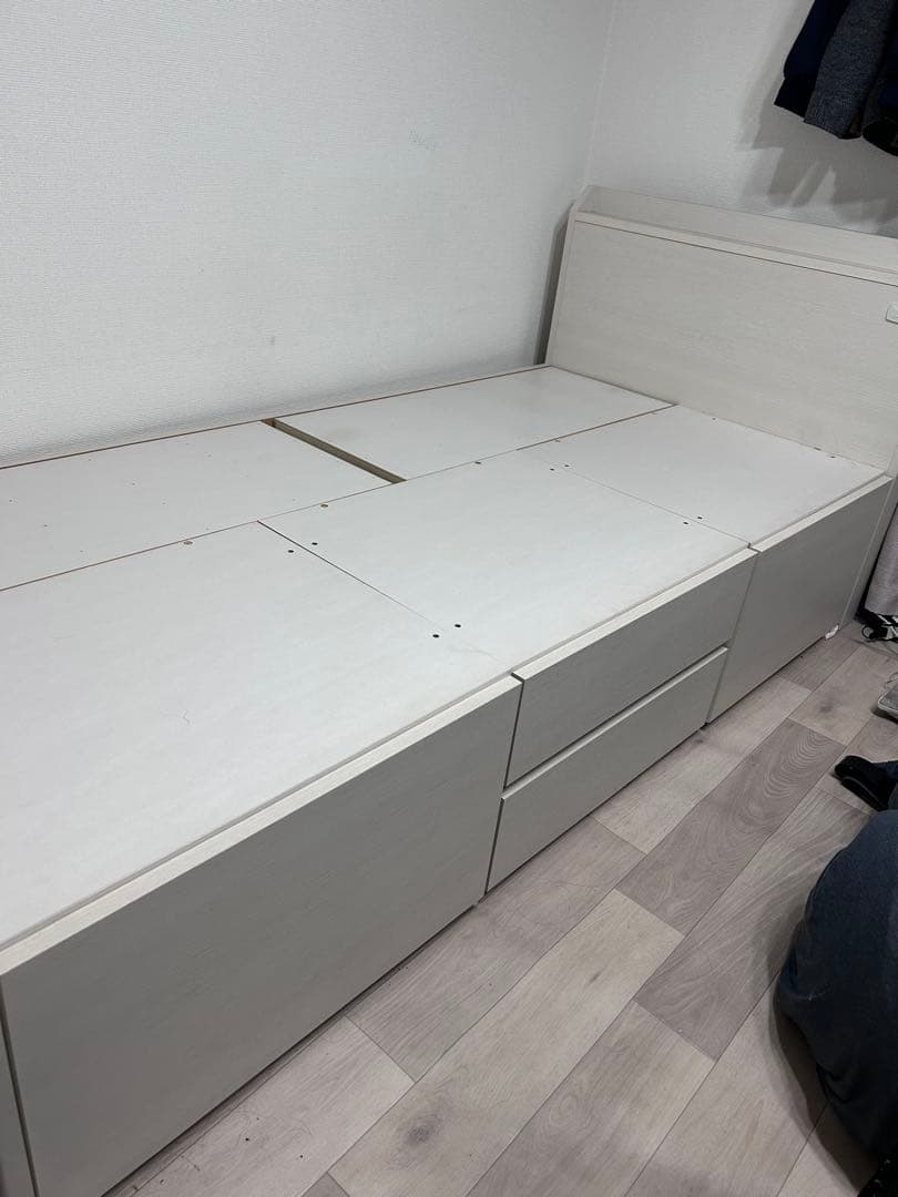 シングル ベッドフレーム ニトリ ジオチェスト ホワイト 白 引き出し収納付き