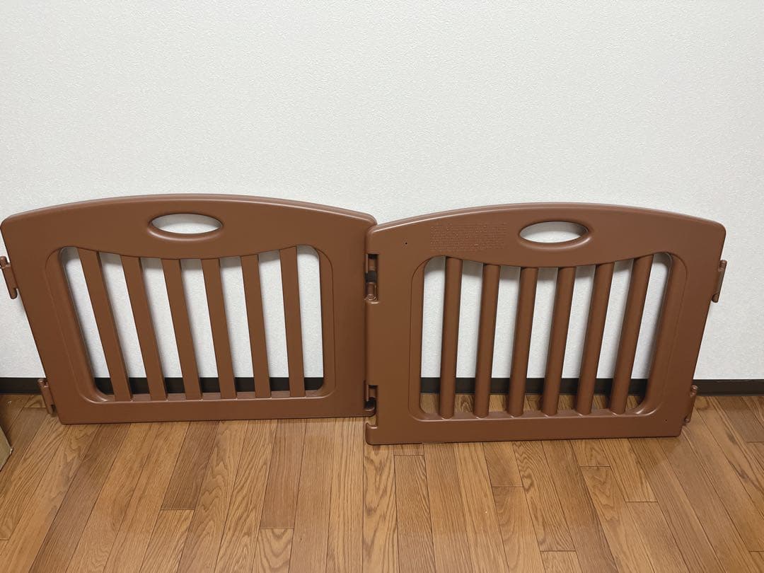 【未使用品級✨】日本育児　キッズパーテーション