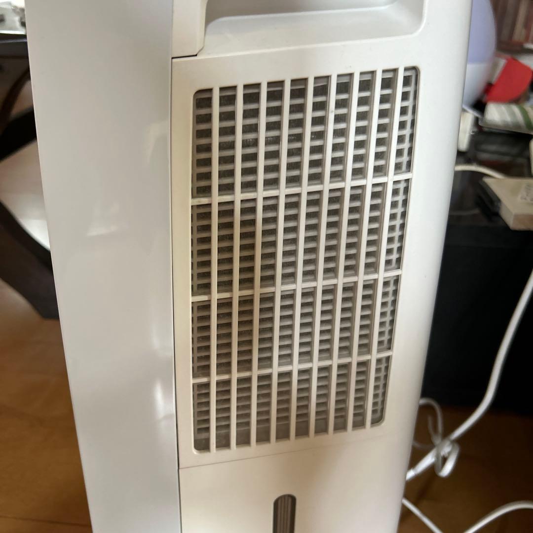 SHARP CM-J100W 除湿機 プラズマクラスター 部屋干し