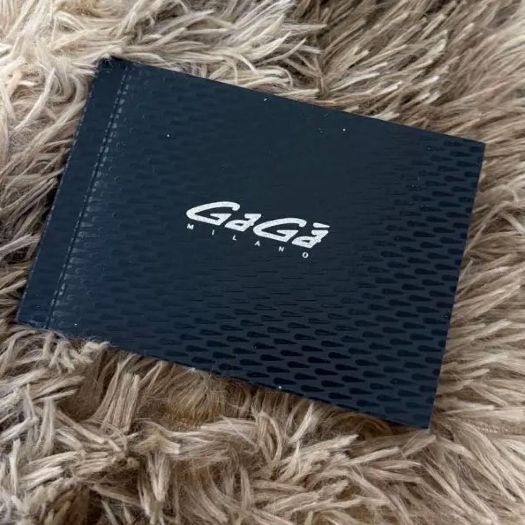 GaGa Milano 時計 シルバー　保証書つき