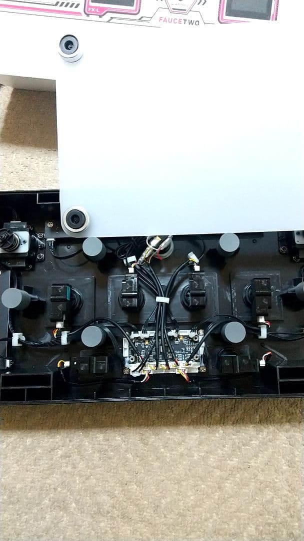 新型スイッチ FAUCETWO EG コントローラ サウンドボルテックス 三和