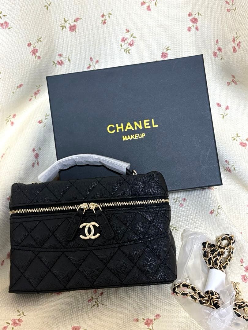 CHANEL MAKEUPバニティショルダーバッグ ノベルティギフト