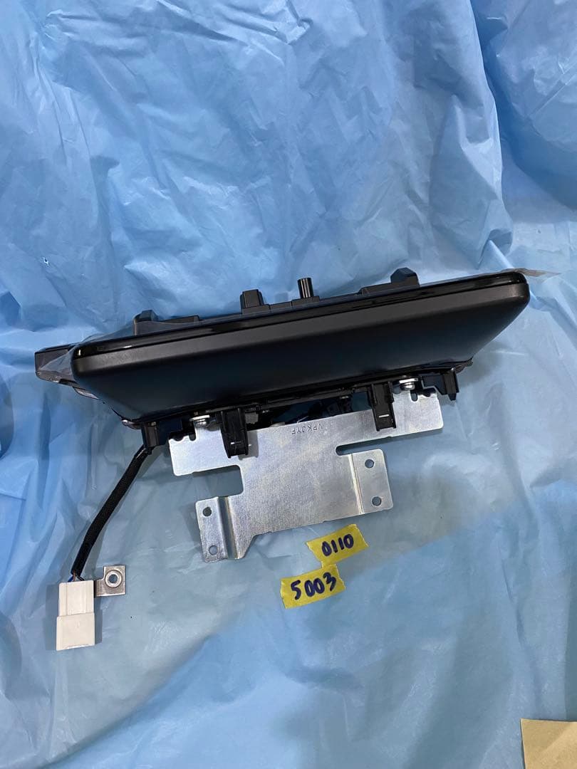 [年末セール　激安　早い者勝ち] マツダCX-5 CX-8 ８インチディスプレイ