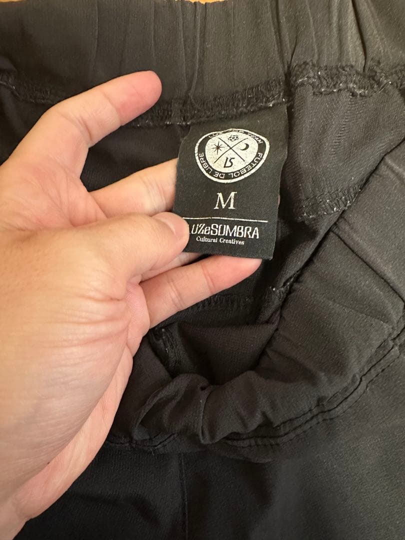 ルースイソンブラ　トップチーム　Mサイズ