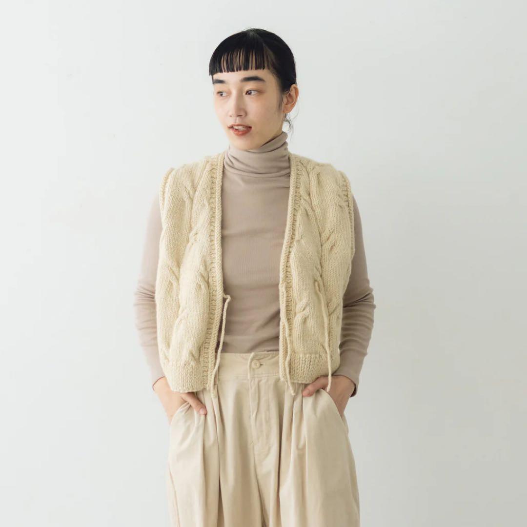 HAU ハンドニットベスト \"nepal\"2