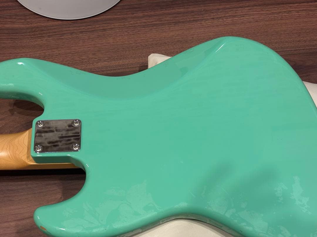 Fender Jazz Bass ミントグリーン