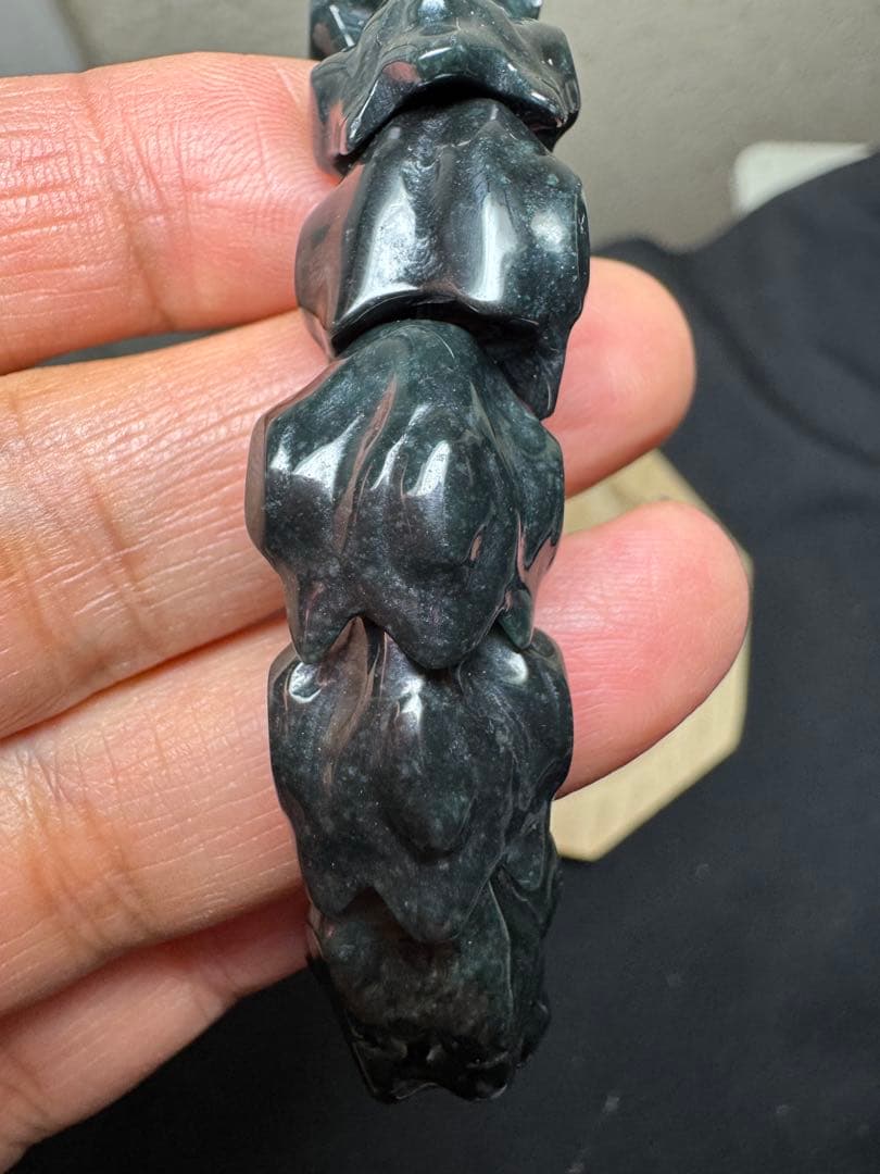 水晶&濃緑黒翡翠龍神ブレスレット