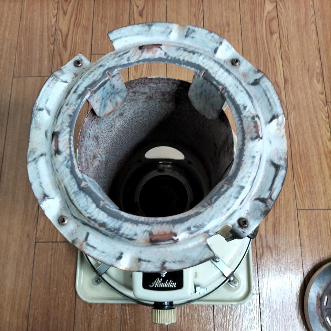 Aladdin ブルーフレーム 石油ストーブ クリーム色