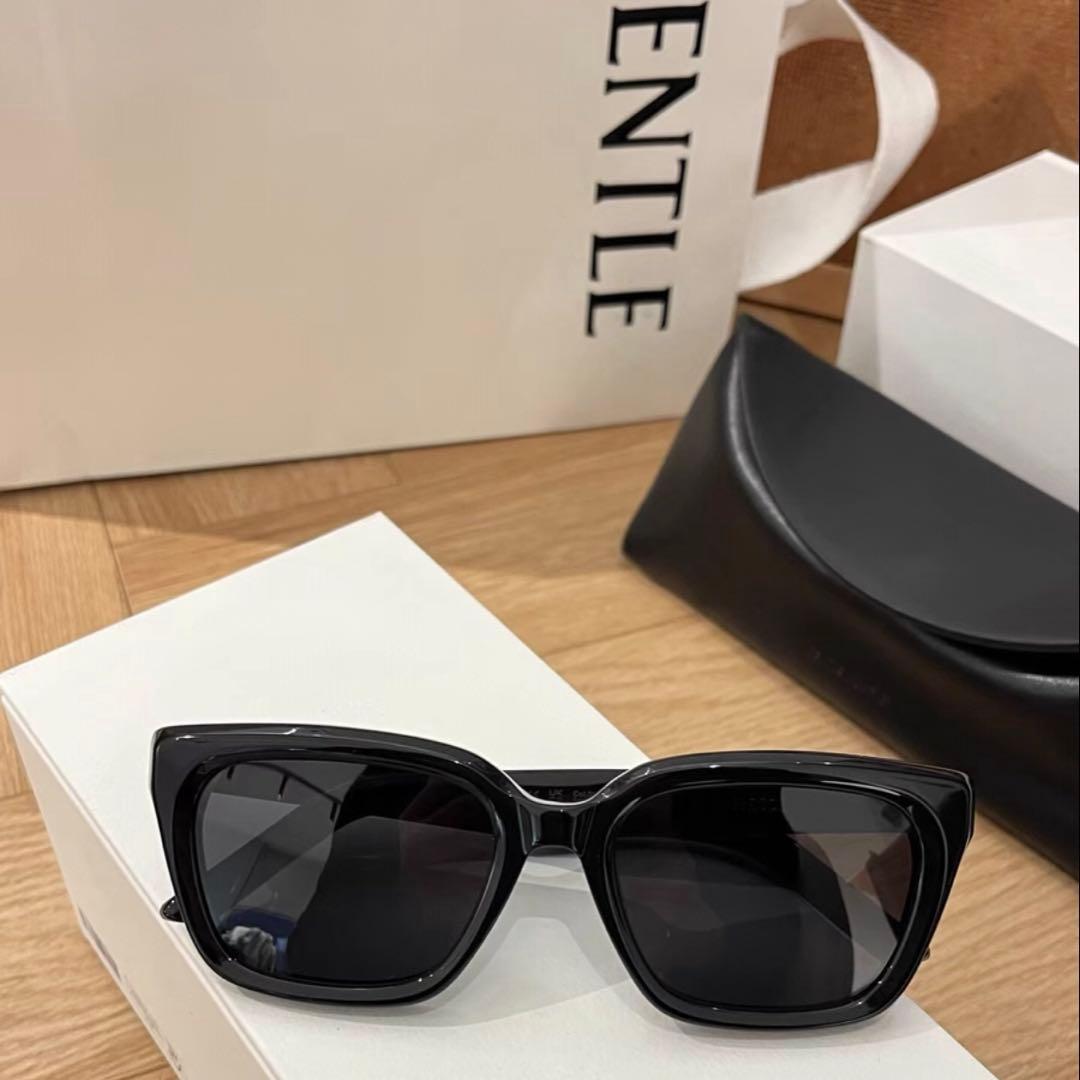 GENTLE MONSTER Hesse 01ブラックサングラス