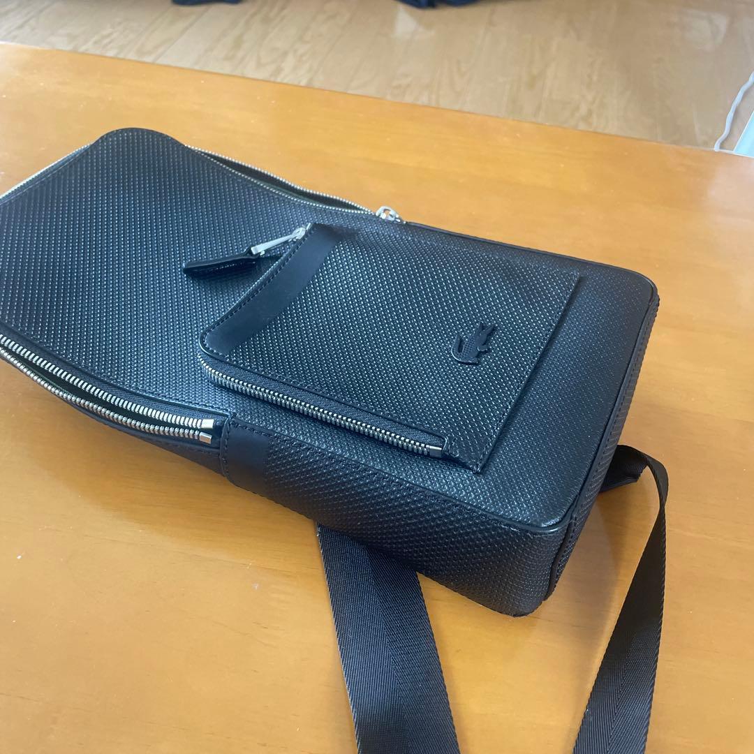 ラコステ　ボディーバック