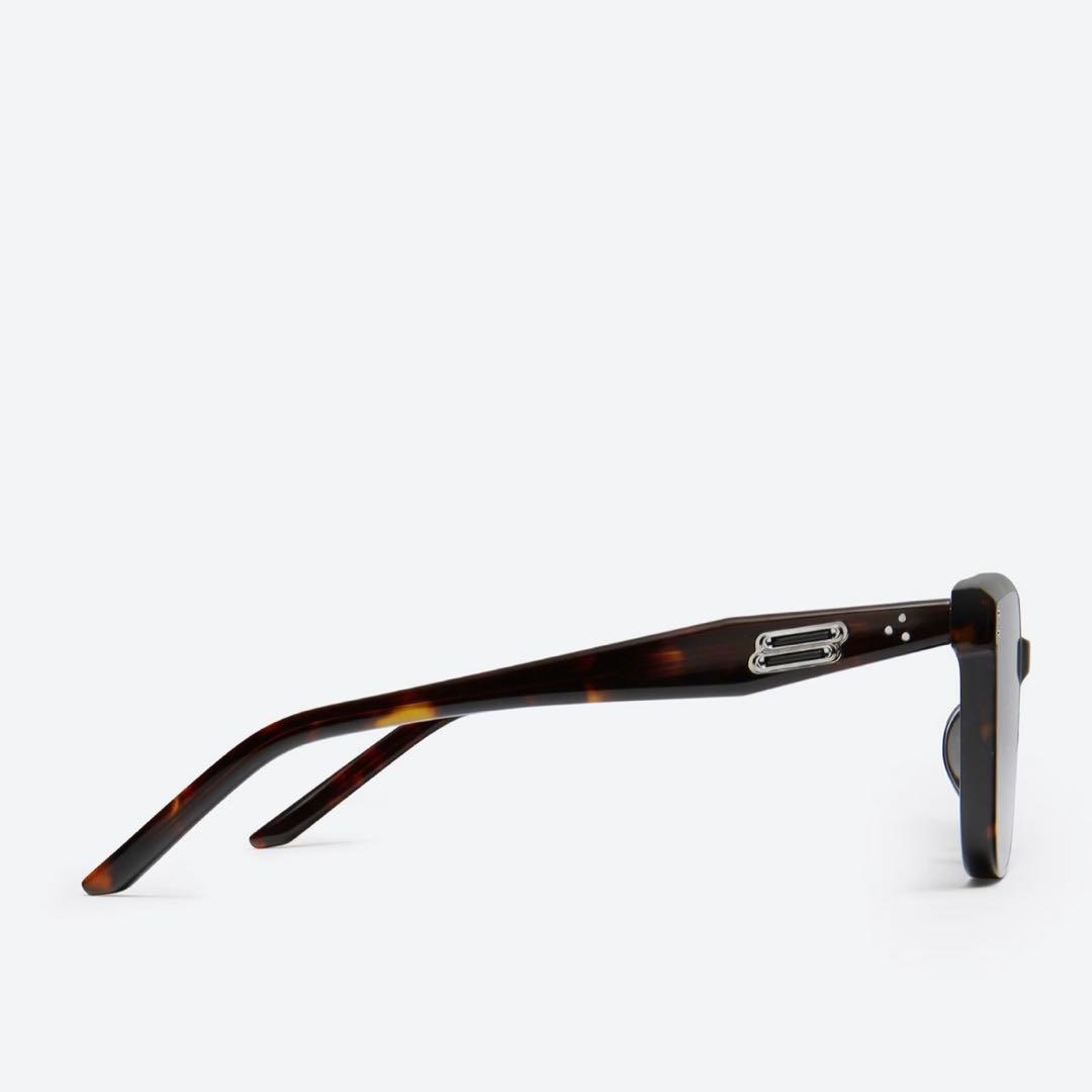 ジェントルモンスター　tote T1