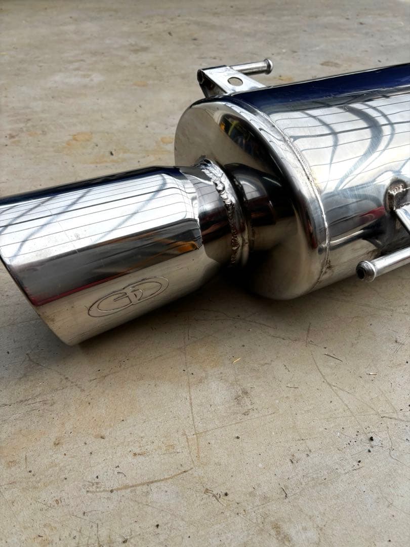 レガシィB4 BE5 マフラー　ガナドール　VERTEX　SUS　GD-536