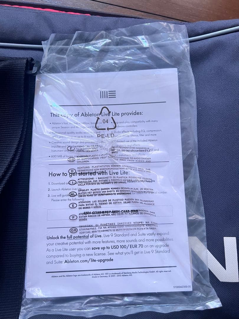 Roland JUNO-Di シンセサイザー 付属品あり　動作確認OK