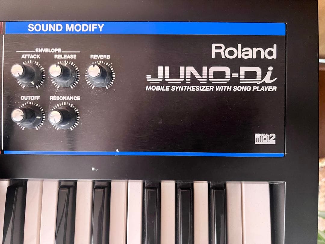 Roland JUNO-Di シンセサイザー 付属品あり　動作確認OK