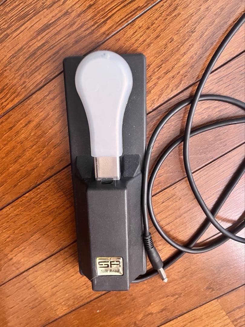 Roland JUNO-Di シンセサイザー 付属品あり　動作確認OK