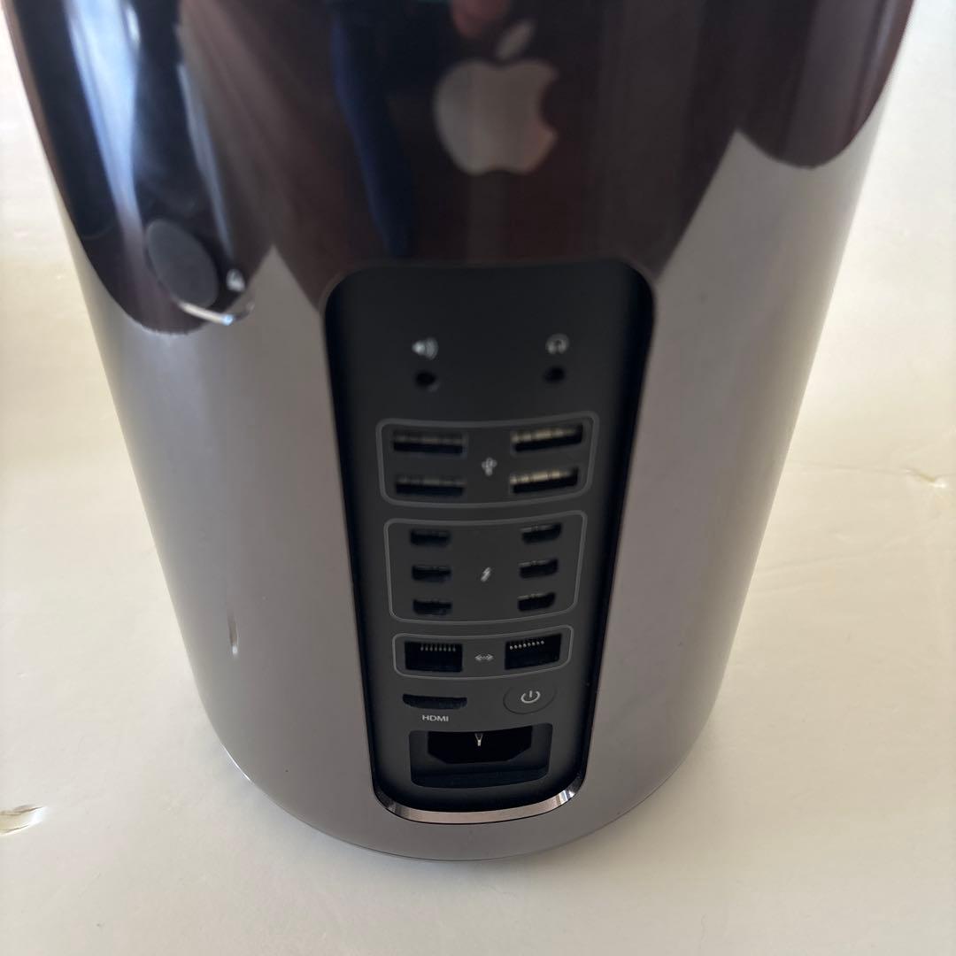 Mac Pro Late 2013 メモリ64GB