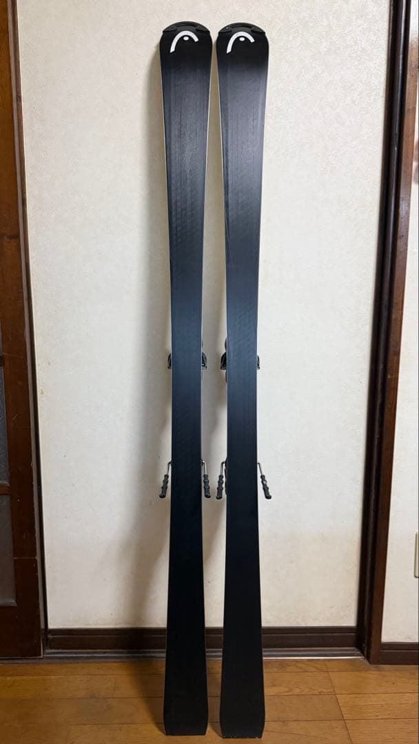 HEADスキー板 ホワイト ブラック ビンディング付き