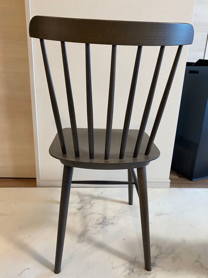 TON 社　アイロニカ チェア　ダイニングチェア